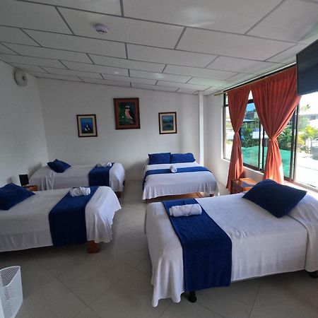 Fernandina Hotel & Spa Puerto Ayora  Extérieur photo