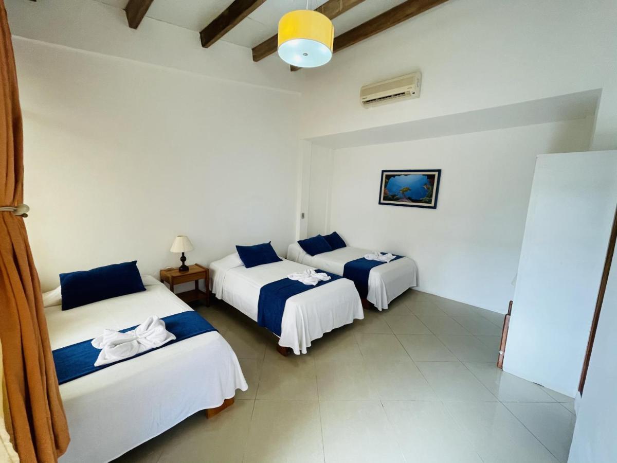 Fernandina Hotel & Spa Puerto Ayora  Extérieur photo